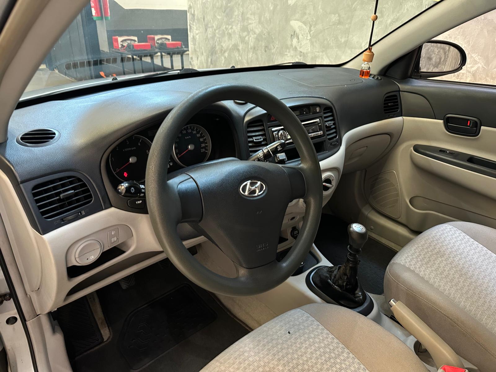 Hyundai Accent 1.5 110cv