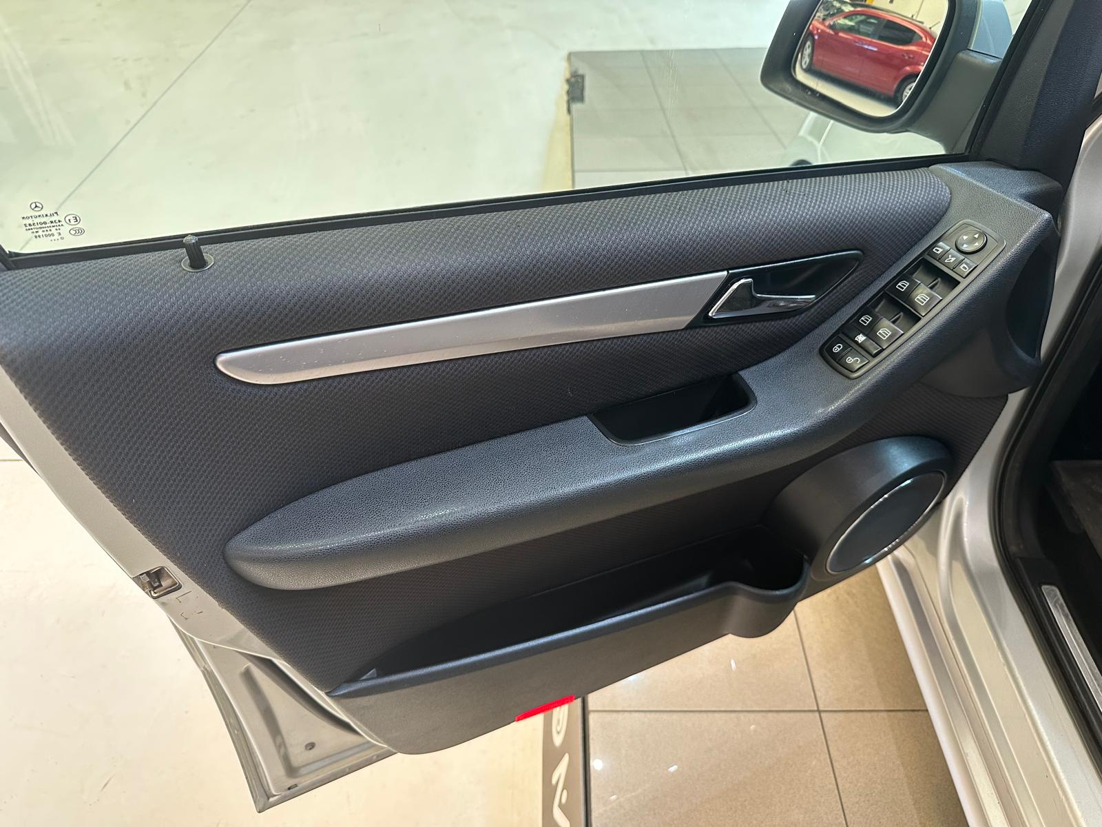 Mercedes-Benz Clase A 200