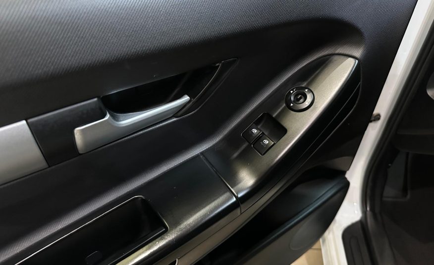 Kia Ceed 1.6 128cv
