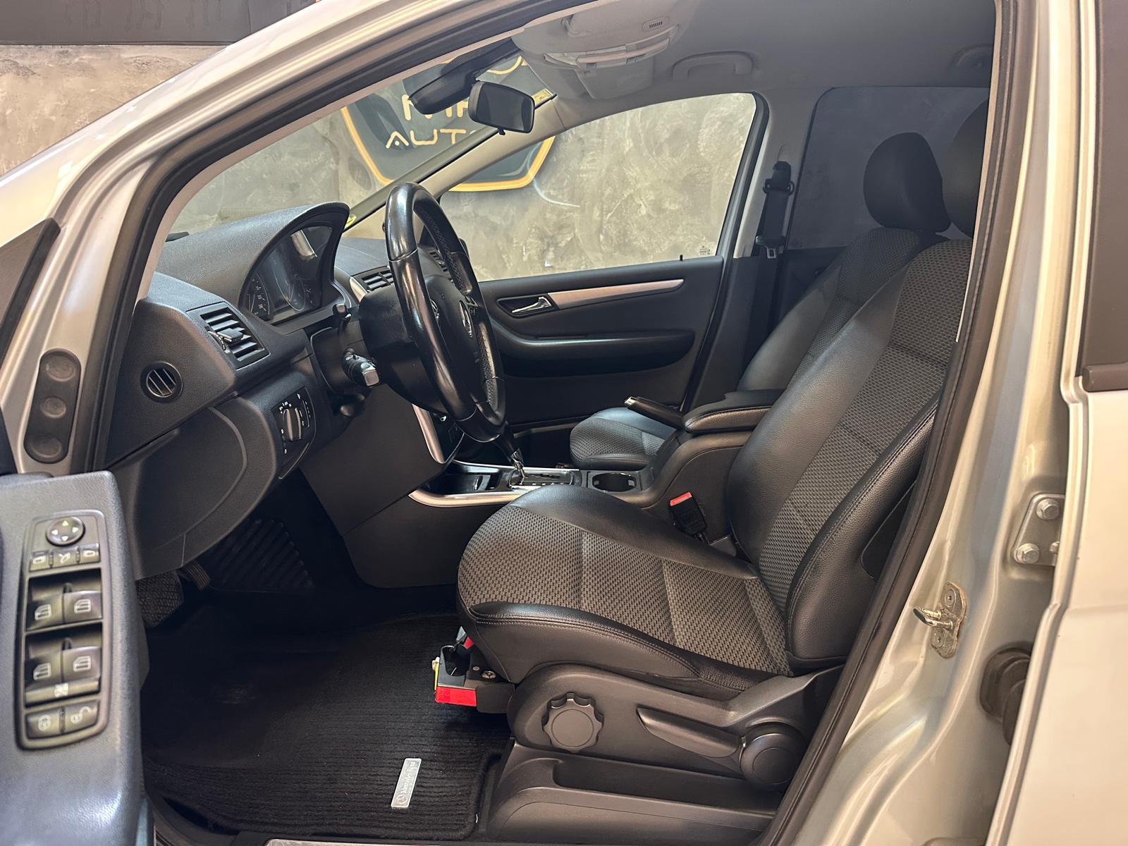 Mercedes-Benz Clase A 200