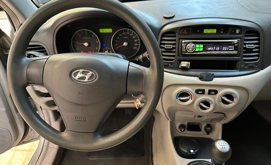 Hyundai Accent 1.5 110cv