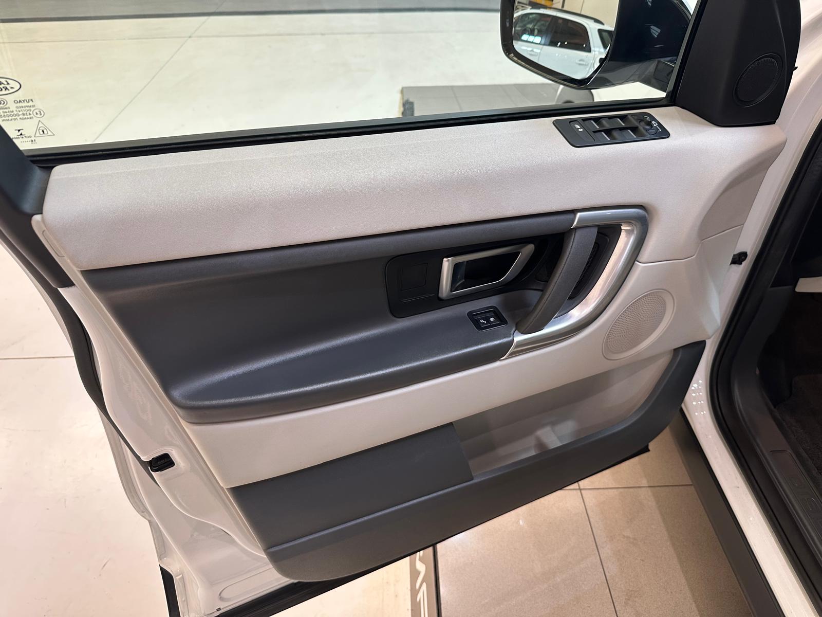 Land-Rover Discovery Sport 2.0 180cv