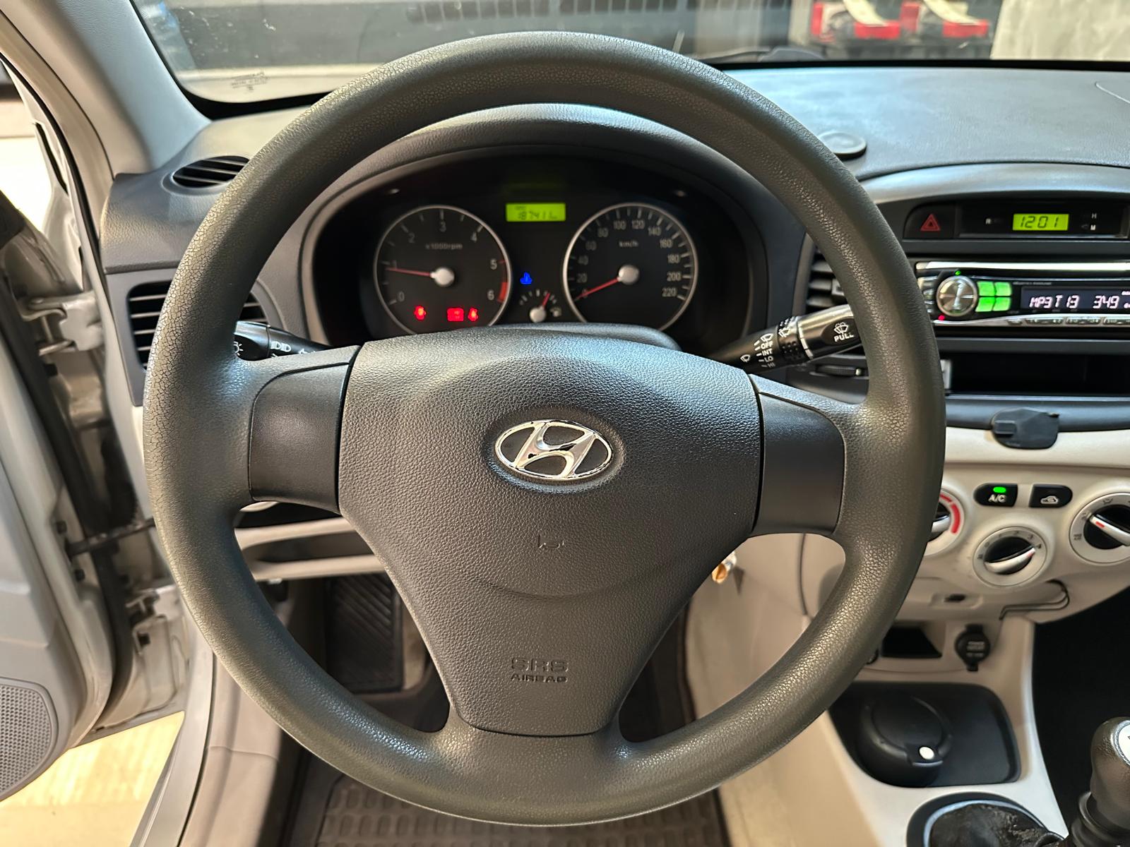 Hyundai Accent 1.5 110cv