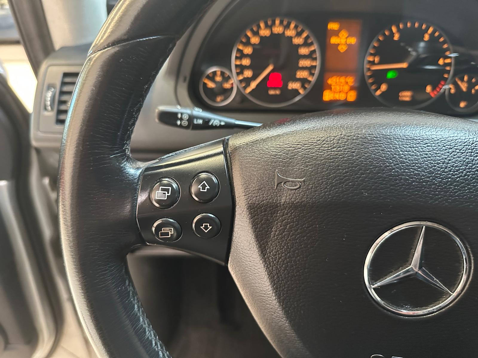 Mercedes-Benz Clase A 200