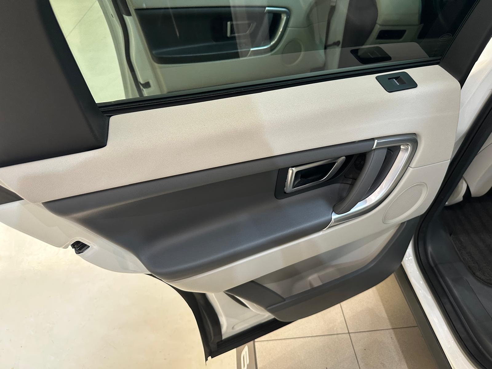 Land-Rover Discovery Sport 2.0 180cv