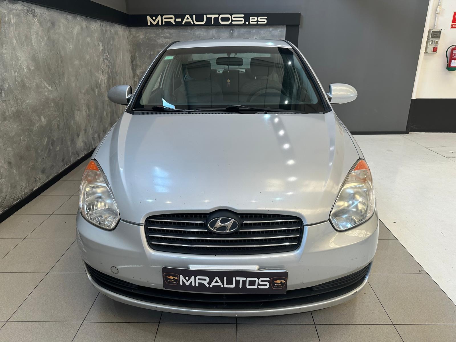 Hyundai Accent 1.5 110cv