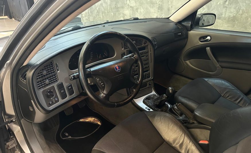Saab 9-5 2.0. 120cv