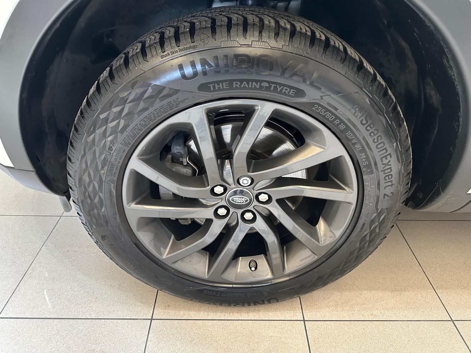 Land-Rover Discovery Sport 2.0 180cv