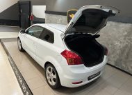 Kia Ceed 1.6 128cv