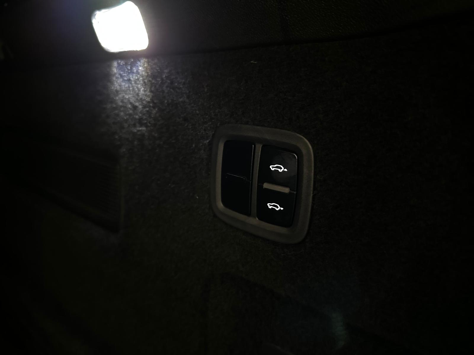 Porsche Cayenne E-Hybrid 3.0 462cv