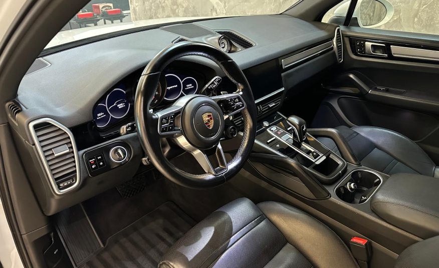 Porsche Cayenne E-Hybrid 3.0 462cv