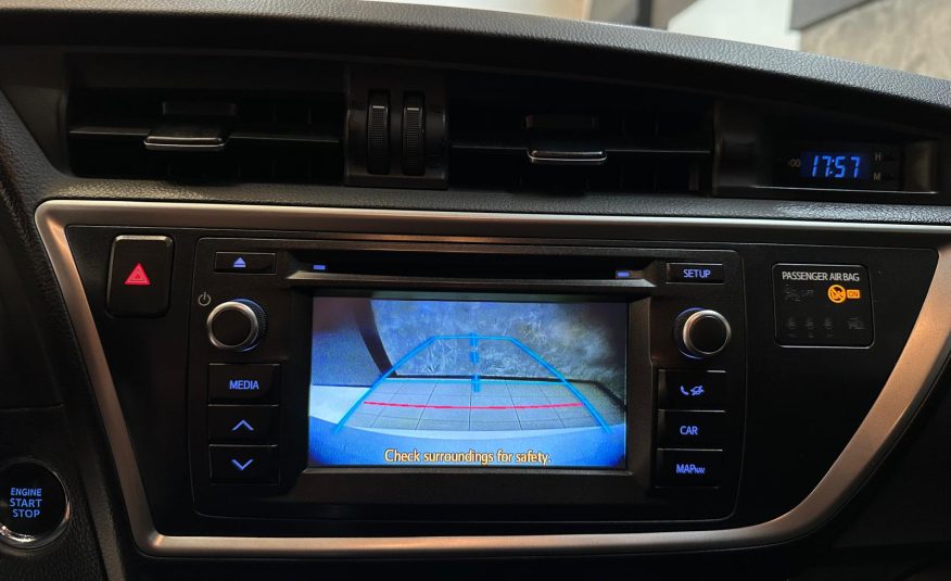 Toyota Auris 2.0 124cv