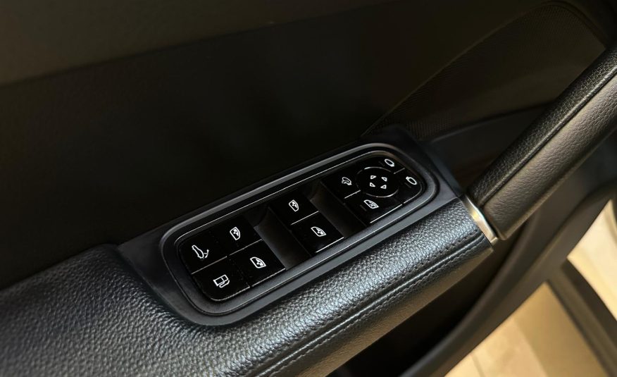 Porsche Cayenne E-Hybrid 3.0 462cv
