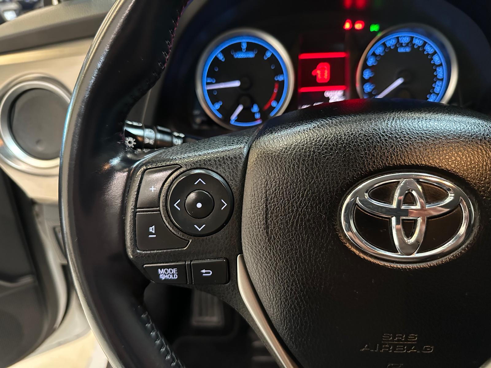 Toyota Auris 2.0 124cv