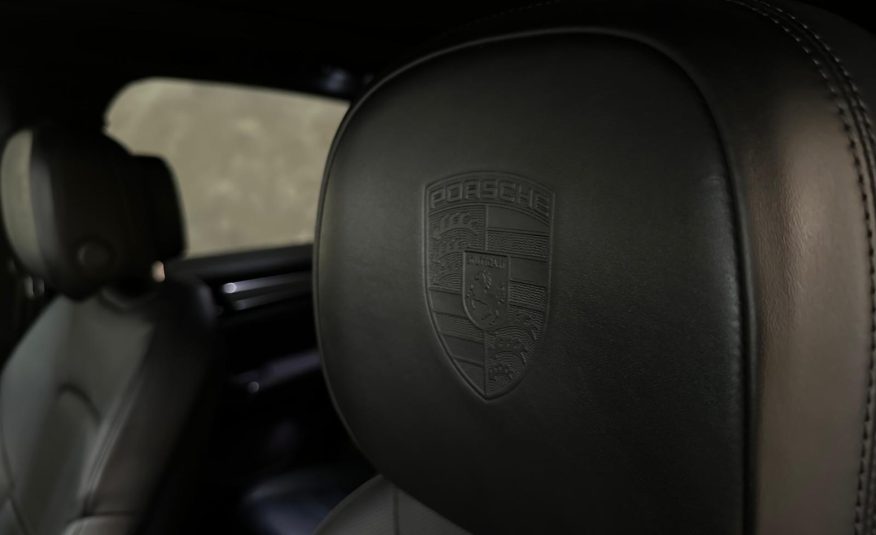 Porsche Cayenne E-Hybrid 3.0 462cv