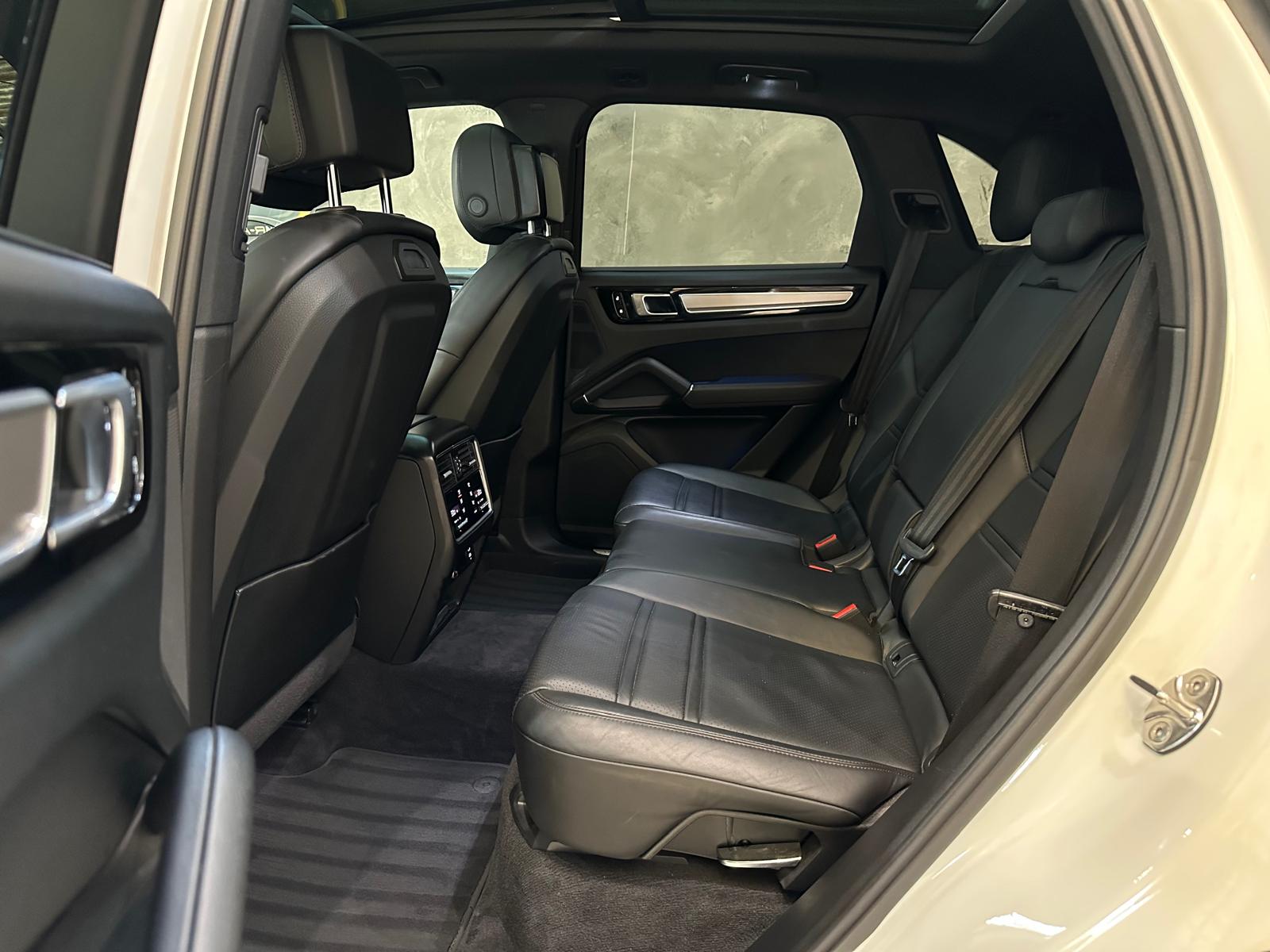 Porsche Cayenne E-Hybrid 3.0 462cv