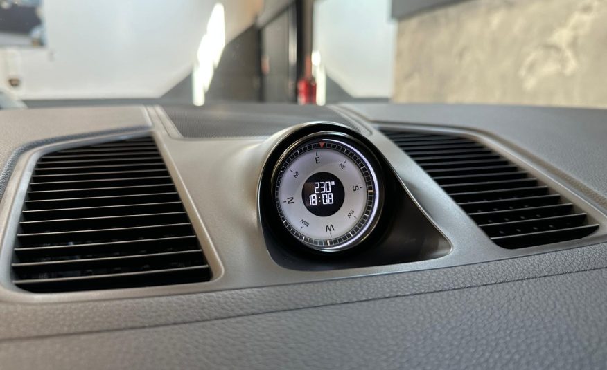 Porsche Cayenne E-Hybrid 3.0 462cv