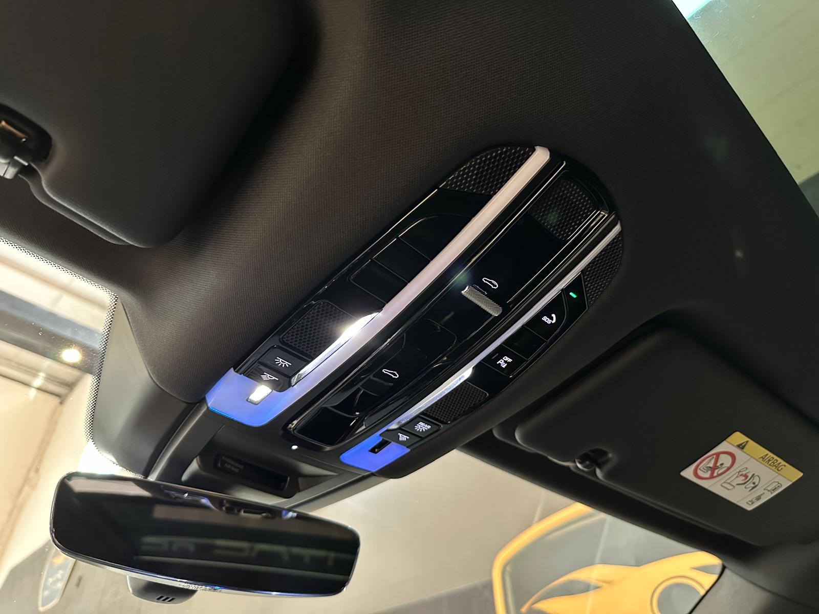 Porsche Cayenne E-Hybrid 3.0 462cv