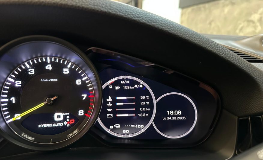 Porsche Cayenne E-Hybrid 3.0 462cv
