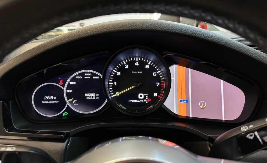 Porsche Cayenne E-Hybrid 3.0 462cv