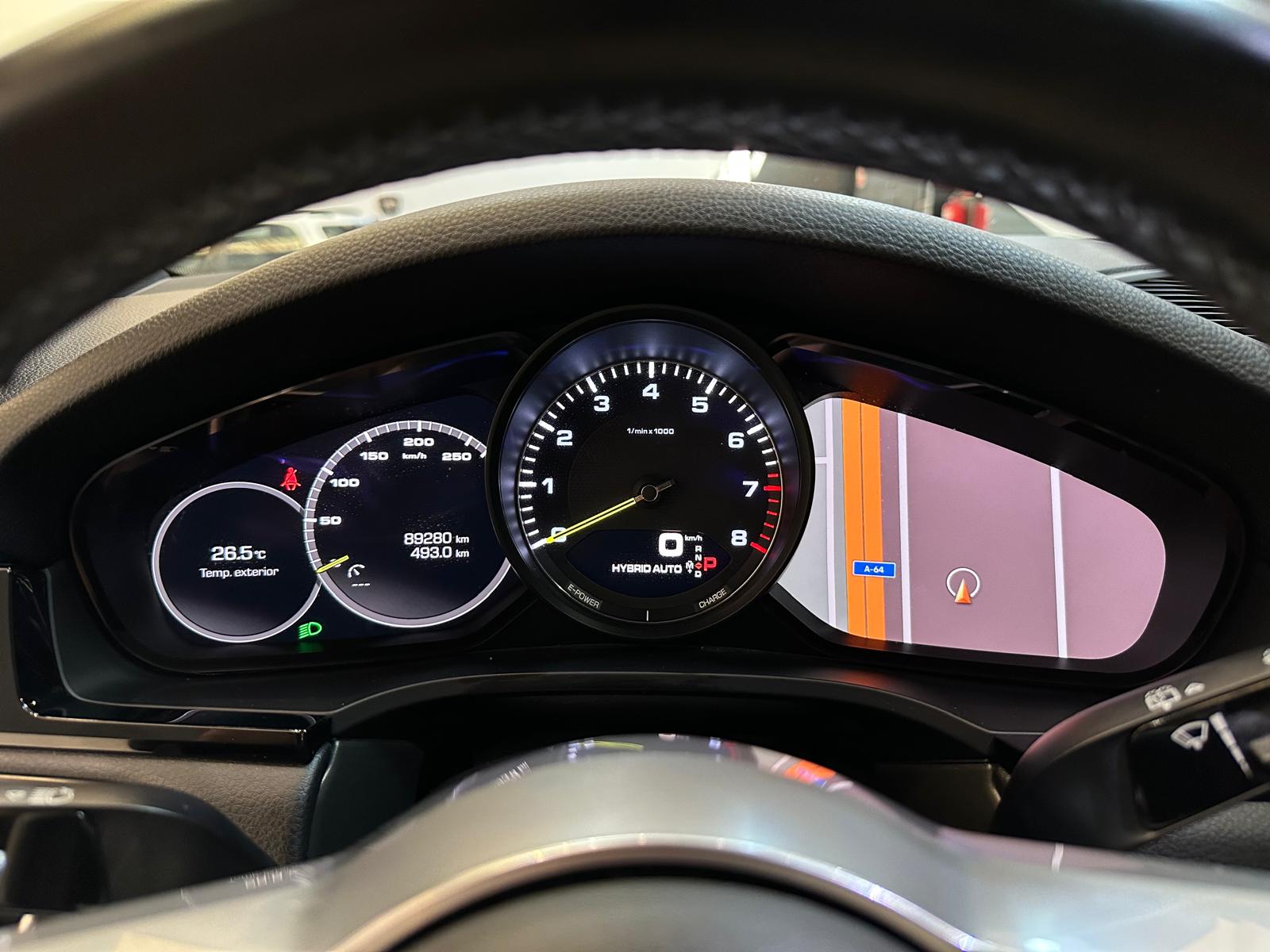 Porsche Cayenne E-Hybrid 3.0 462cv