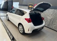 Toyota Auris 2.0 124cv