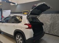 PEUGEOT 2008 Signature PureTech 110 SS 6 Vel. MAN