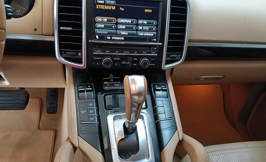 PORSCHE CAYENNE 3.0 CC 240 CV