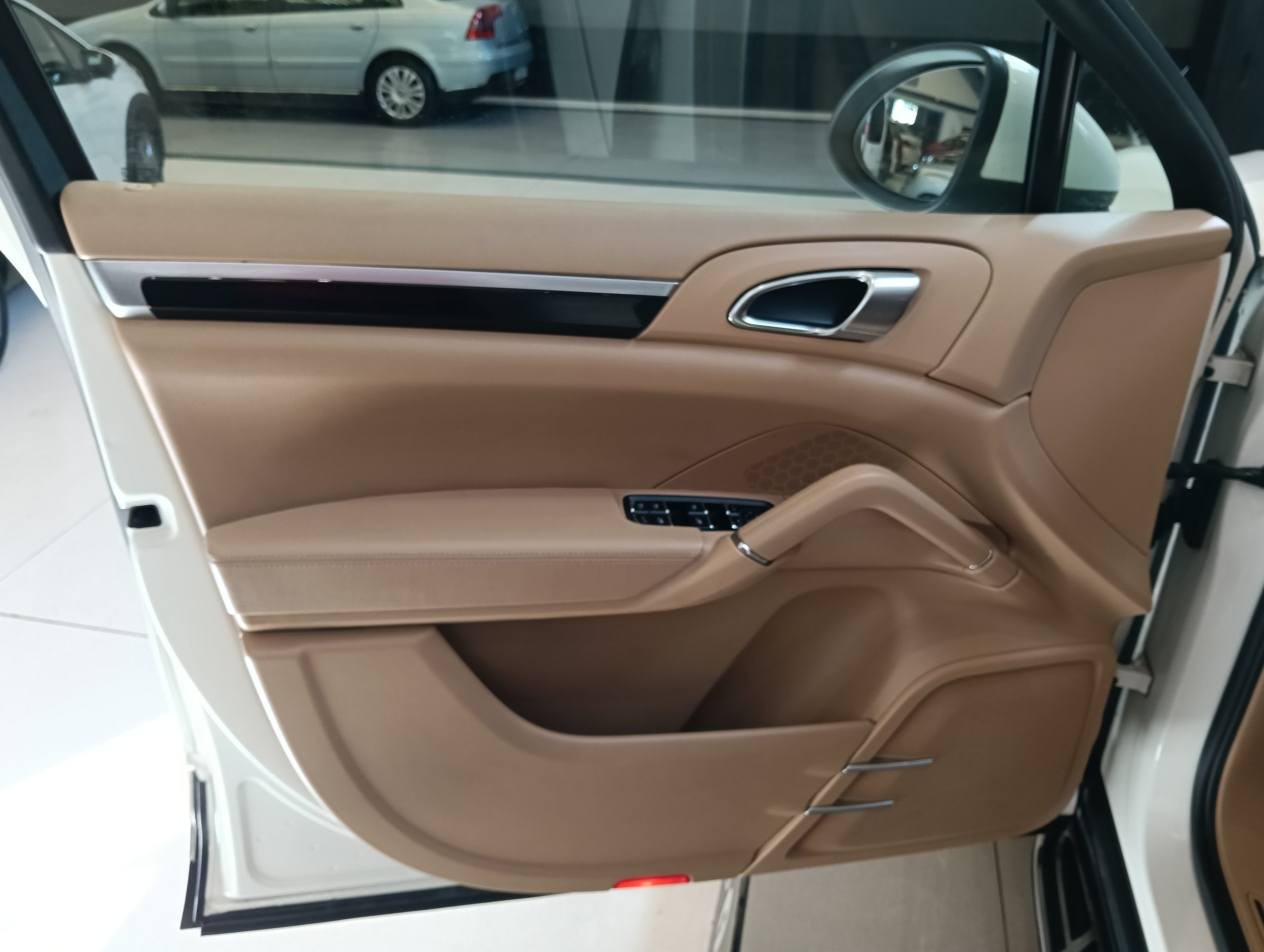 PORSCHE CAYENNE 3.0 CC 240 CV