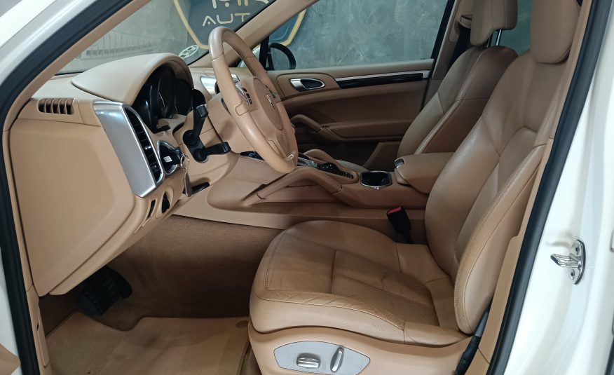 PORSCHE CAYENNE 3.0 CC 240 CV