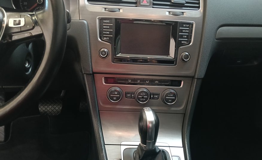 VOLKSWAGEN Golf Sport 1.4 TSI