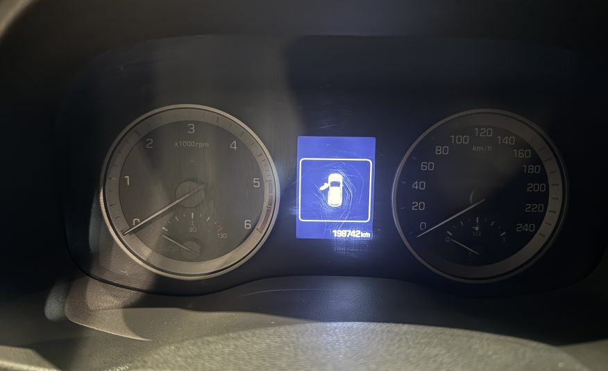 HYUNDAI Tucson 1.7 CRDi BlueDr Tecno Sky Safe 4×2