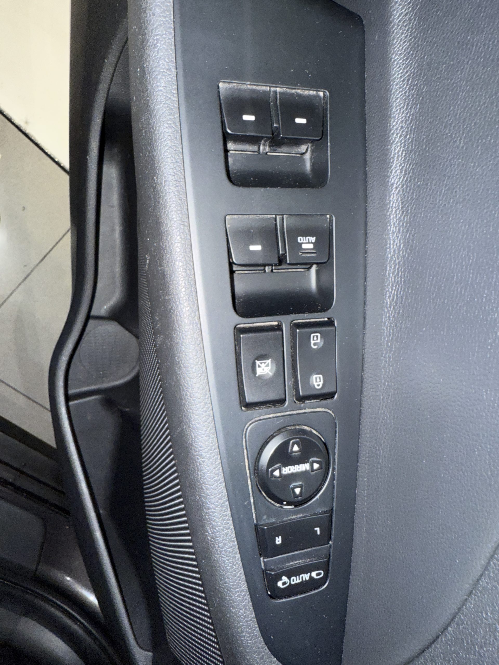 HYUNDAI Tucson 1.7 CRDi BlueDr Tecno Sky Safe 4×2