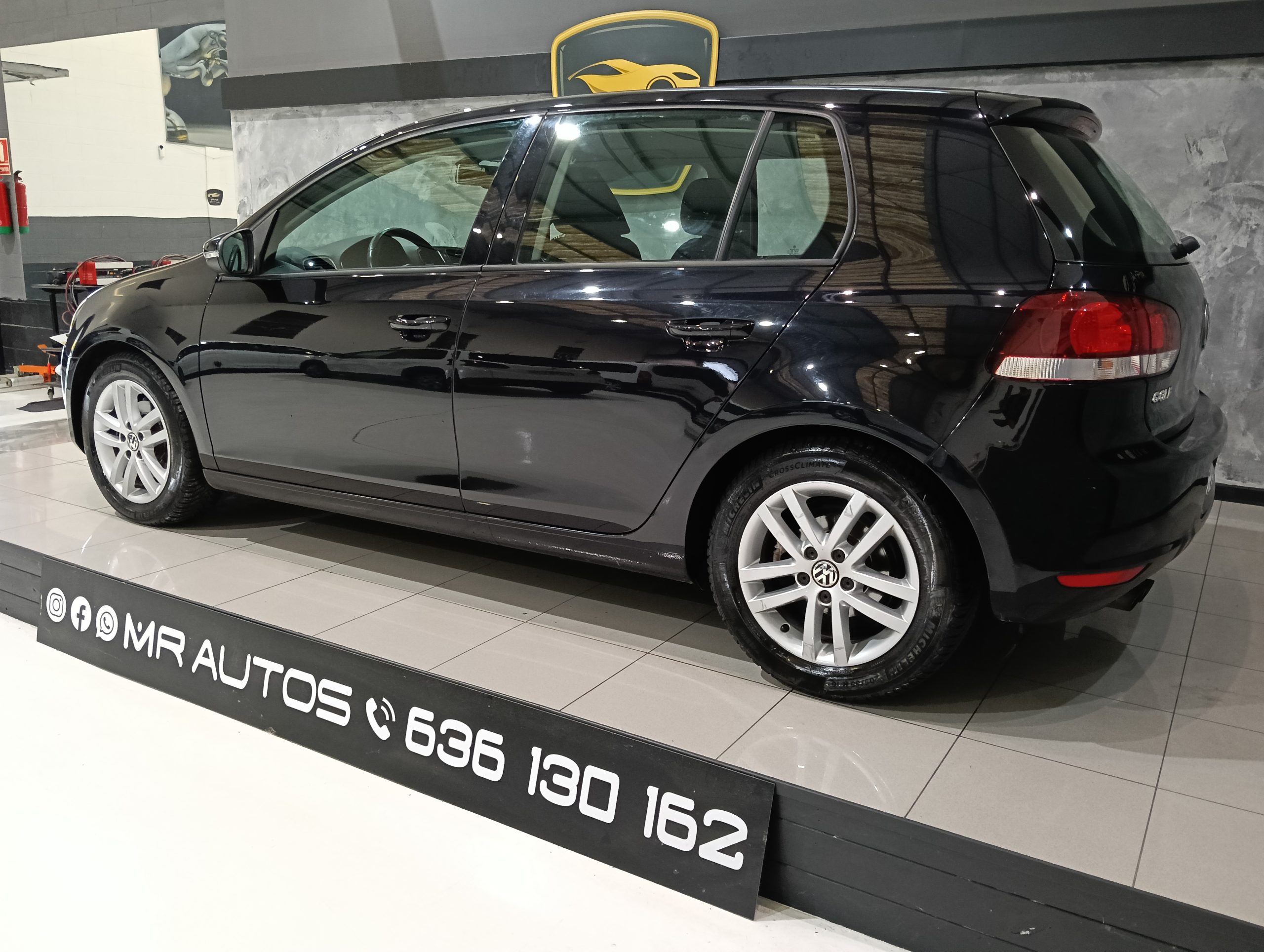 VOLKSWAGEN Golf 1.9 TDI BlueMotion iGolf