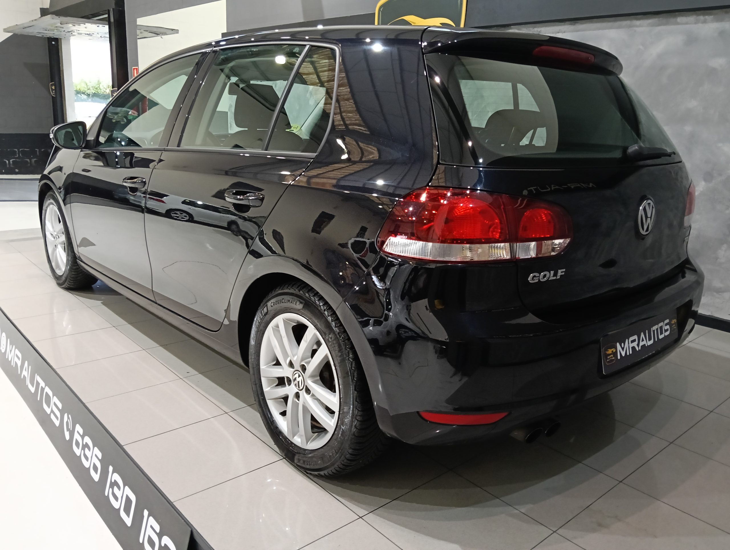 VOLKSWAGEN Golf 1.9 TDI BlueMotion iGolf