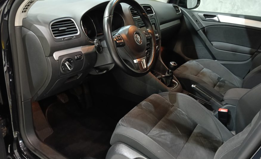 VOLKSWAGEN Golf 1.9 TDI BlueMotion iGolf