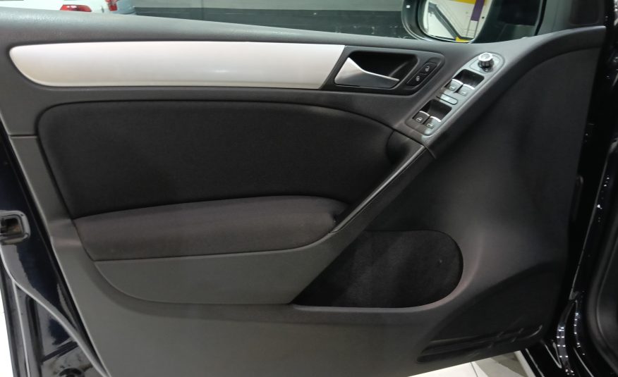 VOLKSWAGEN Golf 1.9 TDI BlueMotion iGolf