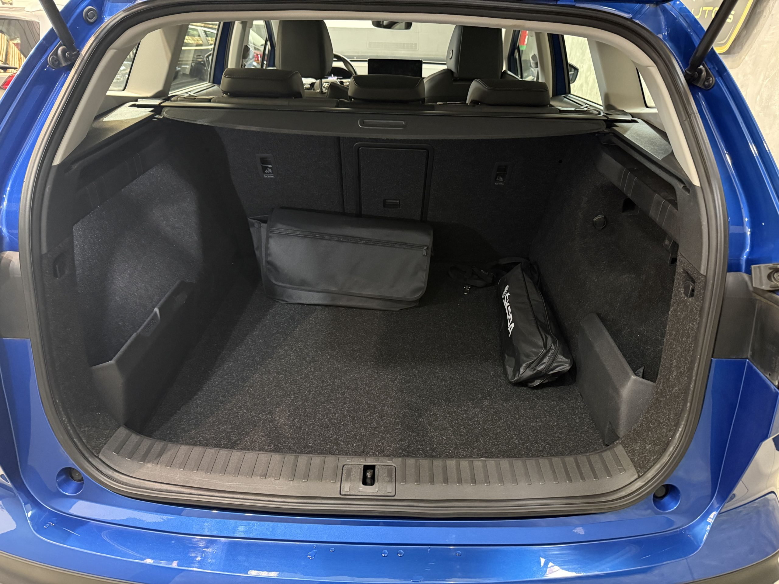 SKODA ENYAQ IV 60 132 kW 60kWh 58kwh net