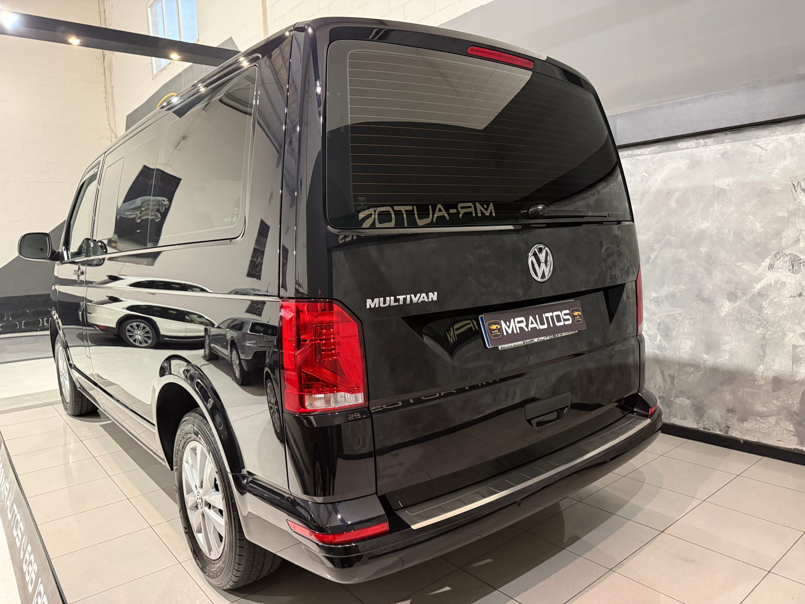 VOLKSWAGEN Multivan The Original Corto 2.0 TDI BMT