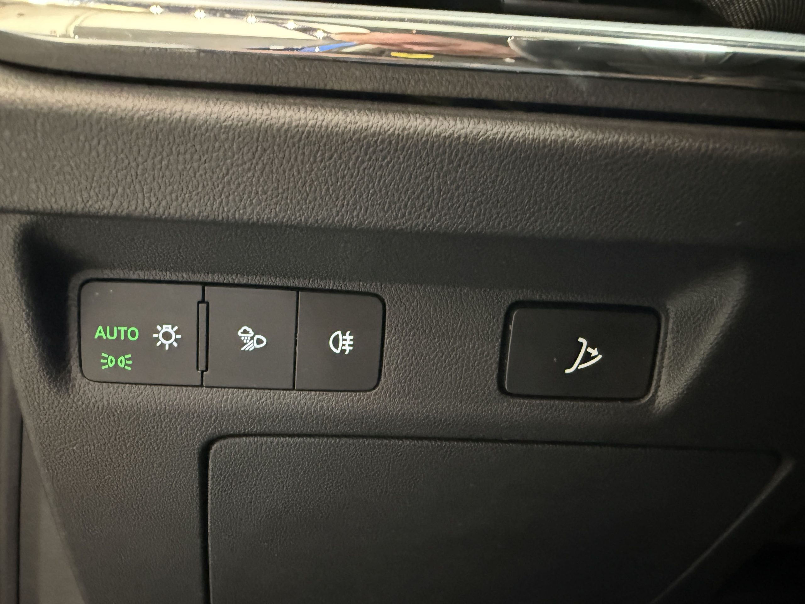 SKODA ENYAQ IV 60 132 kW 60kWh 58kwh net