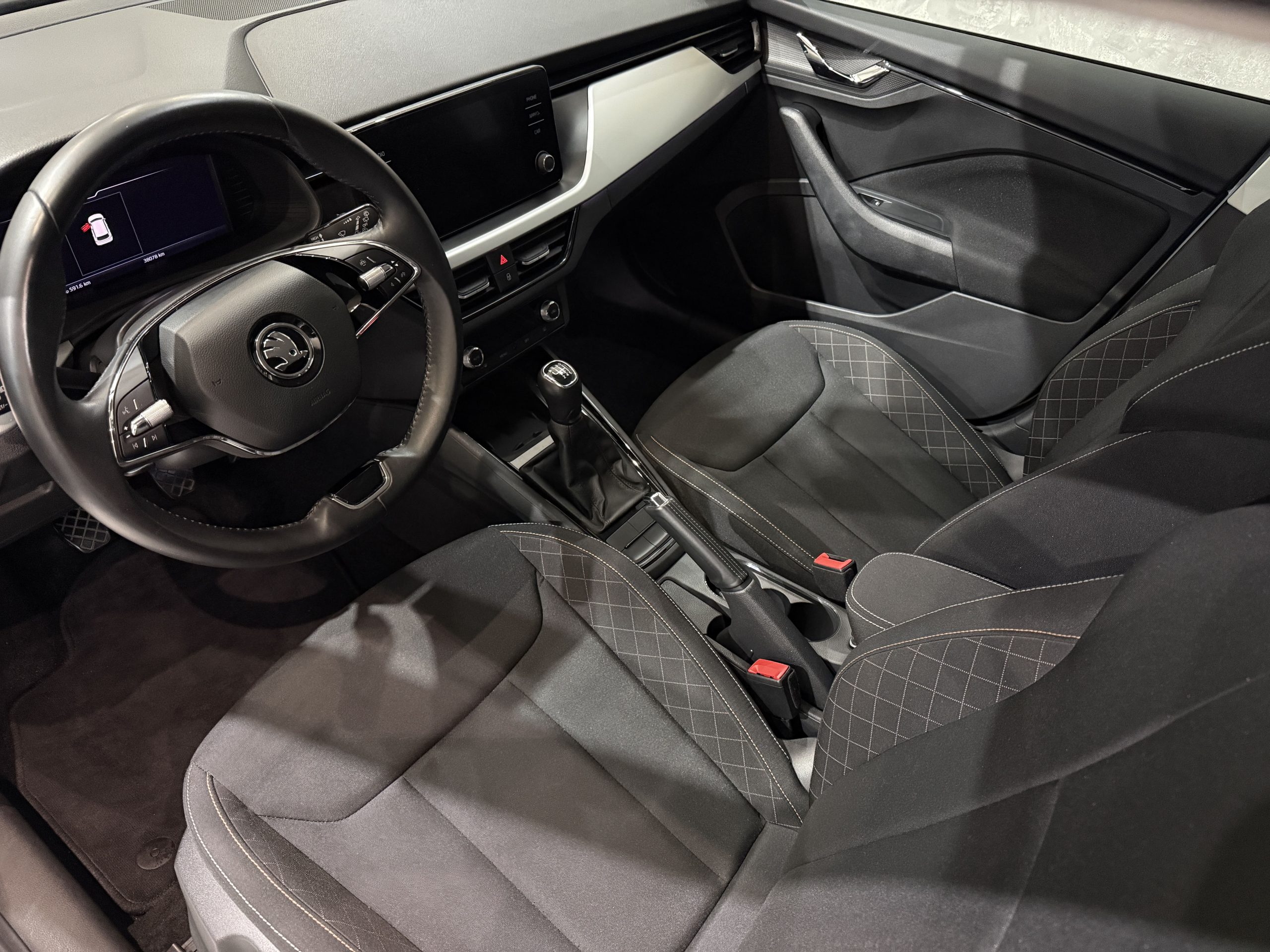 SKODA Kamiq 1.0 TSI Ambition