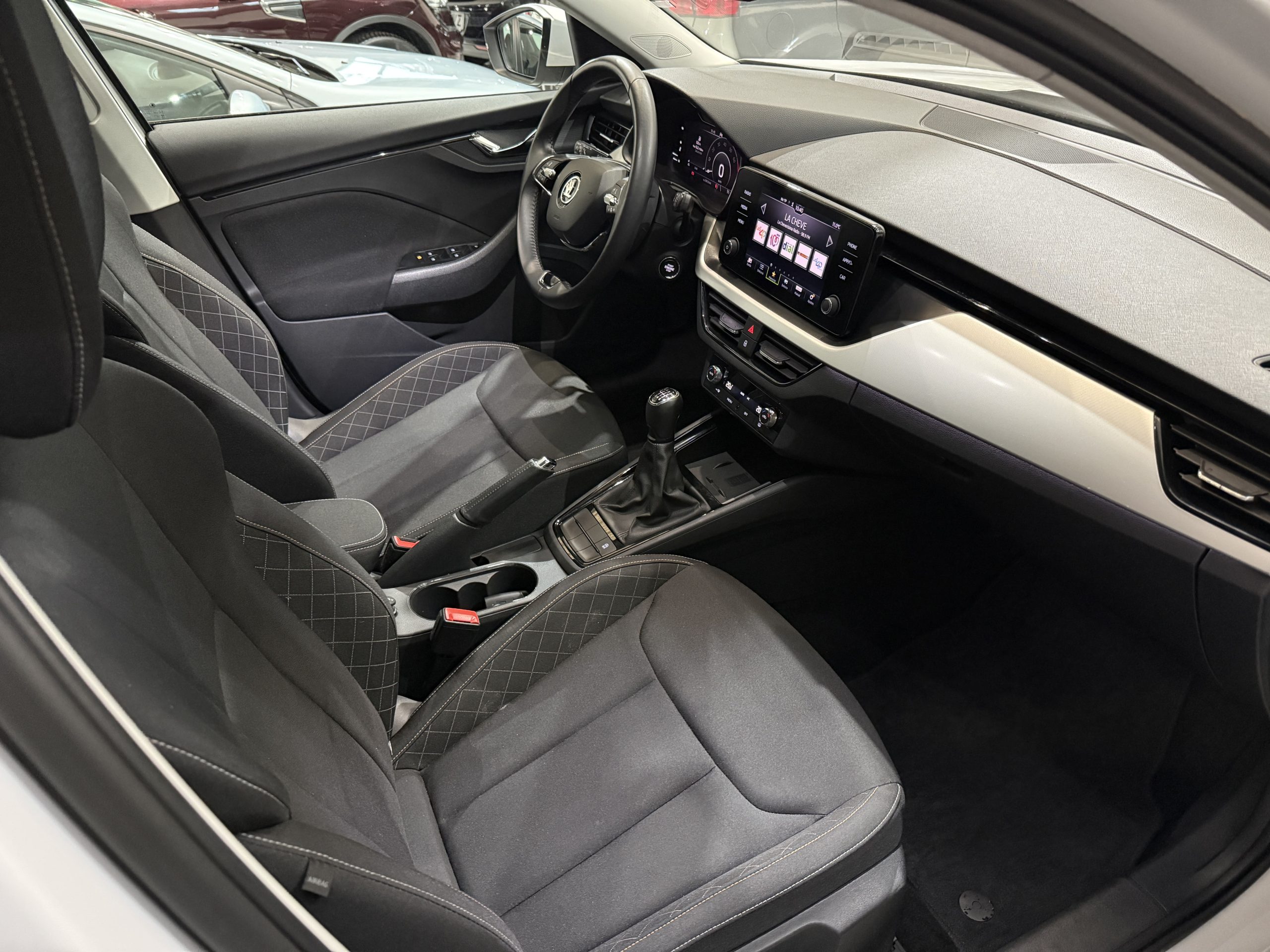 SKODA Kamiq 1.0 TSI Ambition