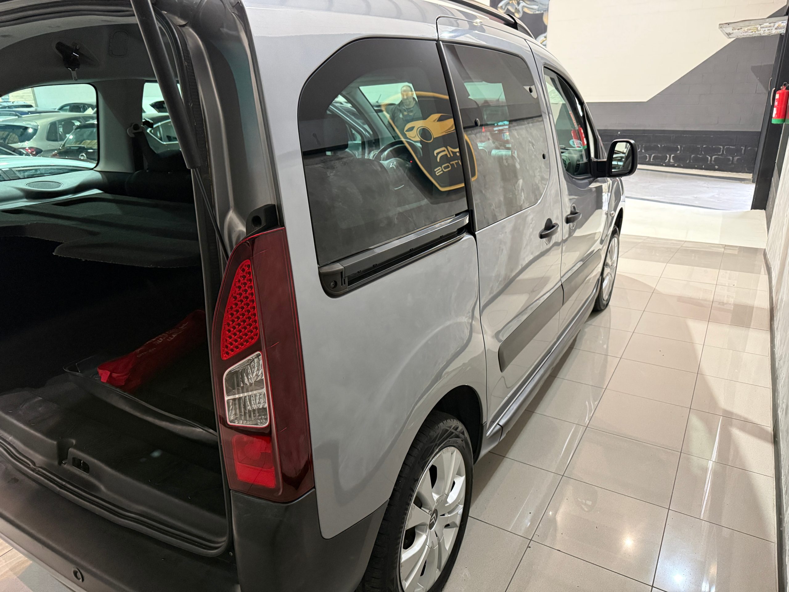 CITROEN Berlingo Talla M PureTech 110 SS SHINE