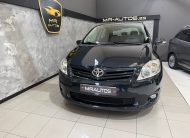 TOYOTA Auris 1.4 D4D DPF Active Eco
