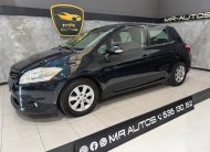 TOYOTA Auris 1.4 D4D DPF Active Eco