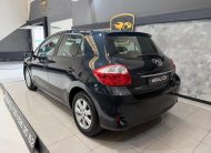 TOYOTA Auris 1.4 D4D DPF Active Eco