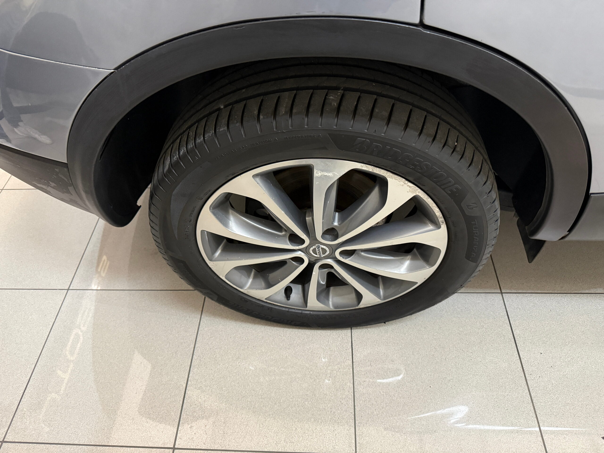 NISSAN QASHQAI+2 1.5 dCi TEKNA SPORT 4×2 17