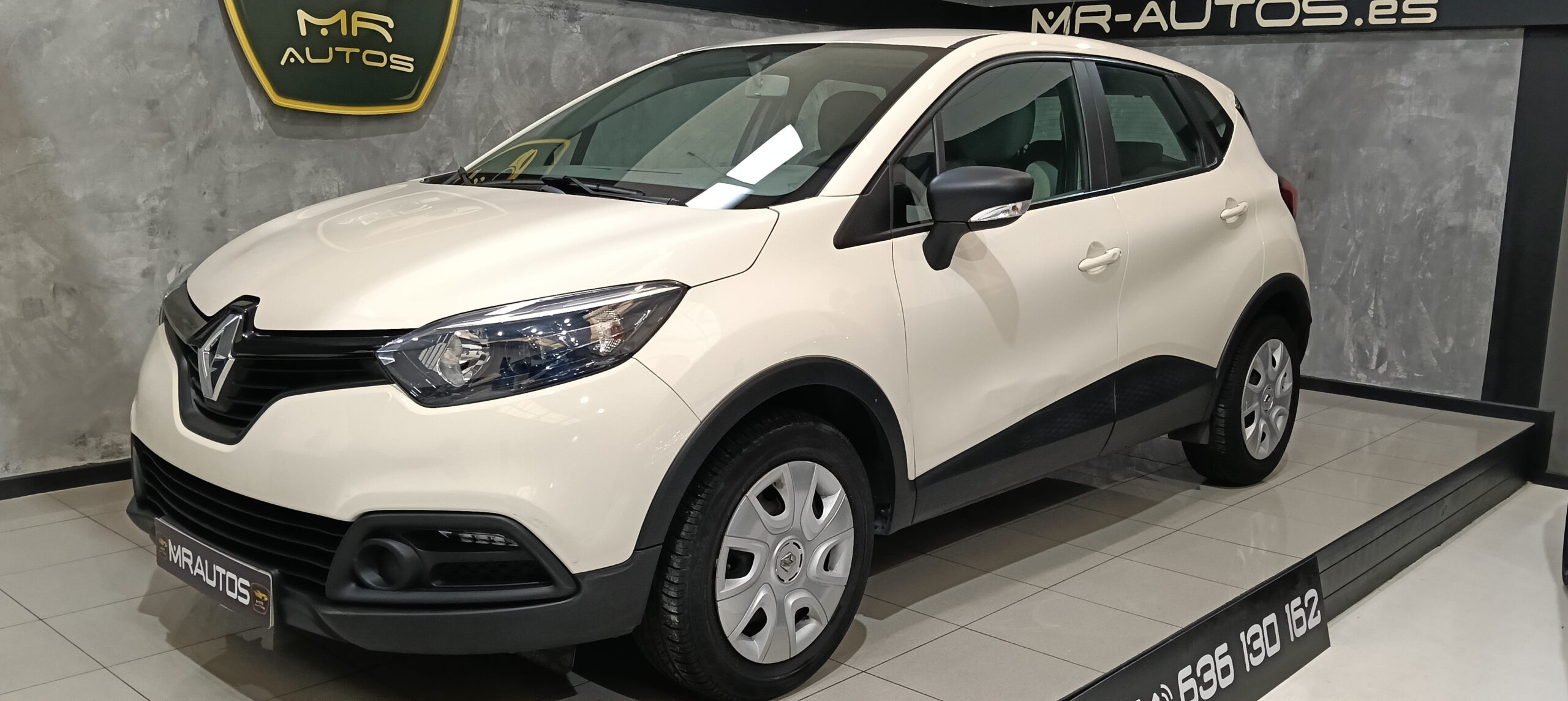 RENAULT Captur Life Energy TCe 90 SS eco2