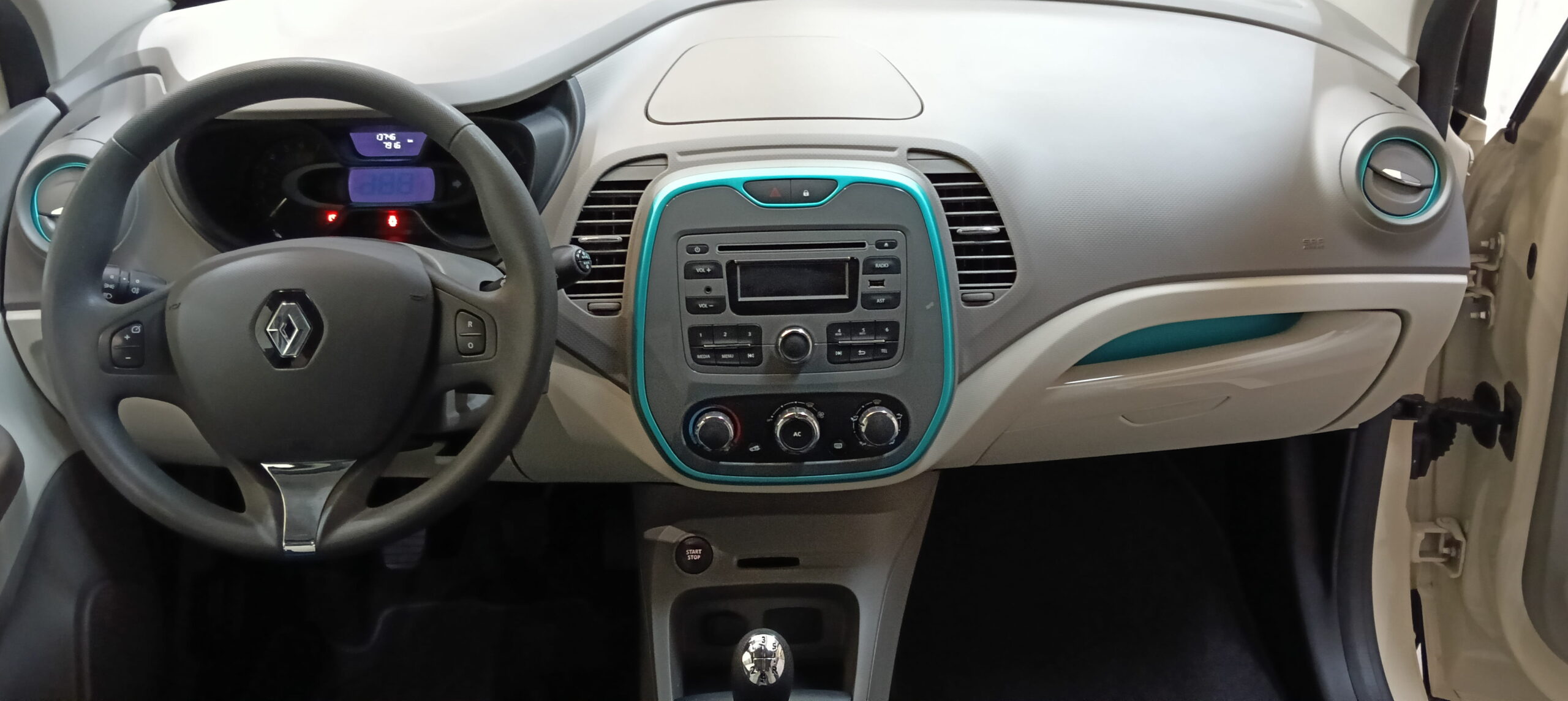 RENAULT Captur Life Energy TCe 90 SS eco2