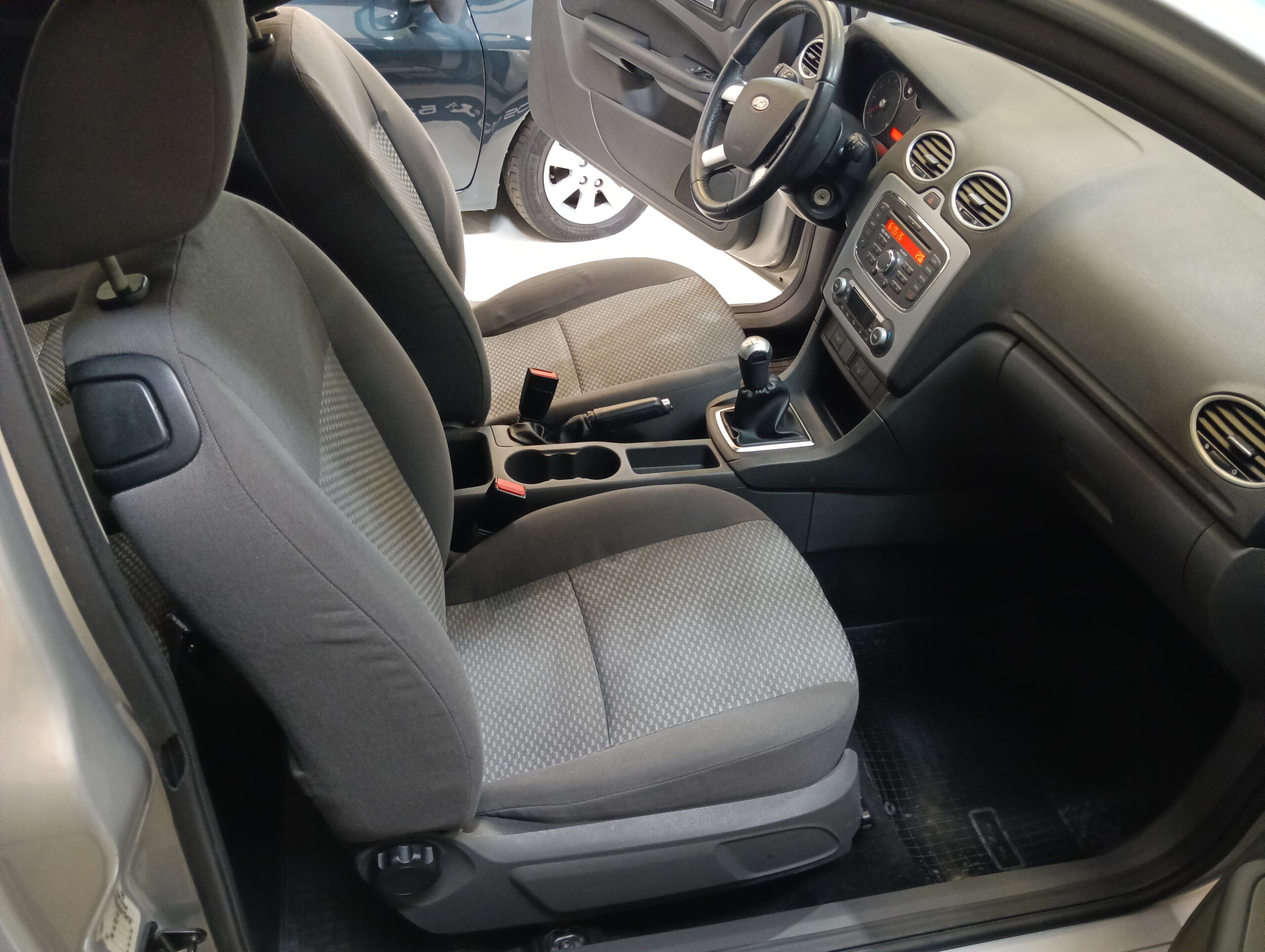 FORD Focus 1.6 Business